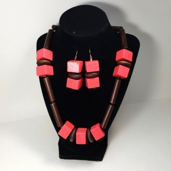 Pink Wooden Blocks, Brown Tubes & Beads Long Necklace with Matching Earrings - Picture 3 of 8